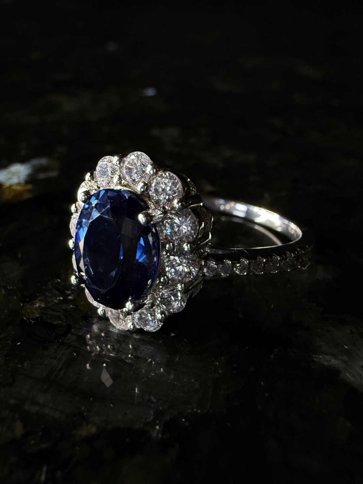 ROYAL OVAL SAPPHIRE HALO RING