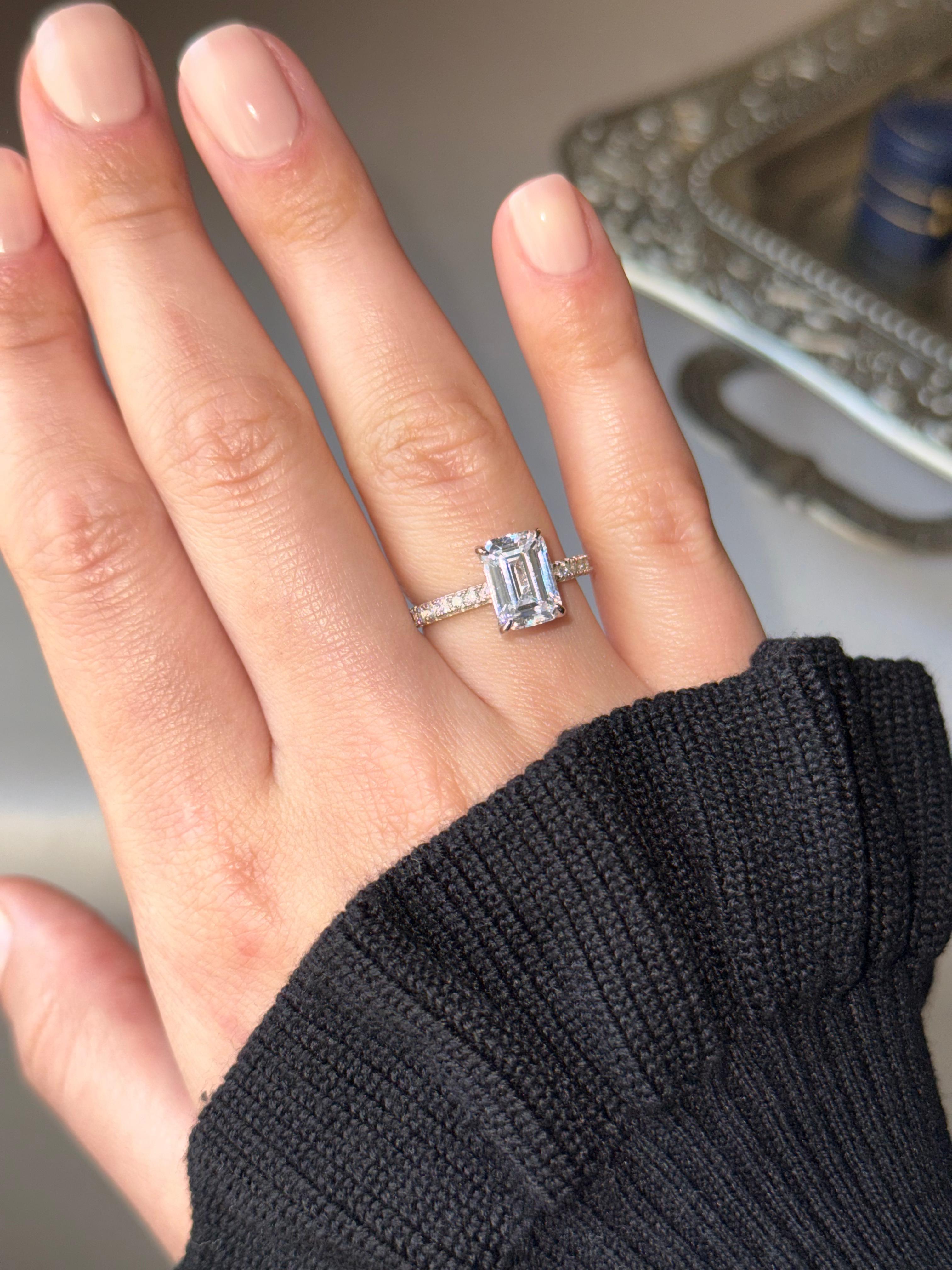 WHITE SAPPHIRE EMERALD CUT PAVÉ RING