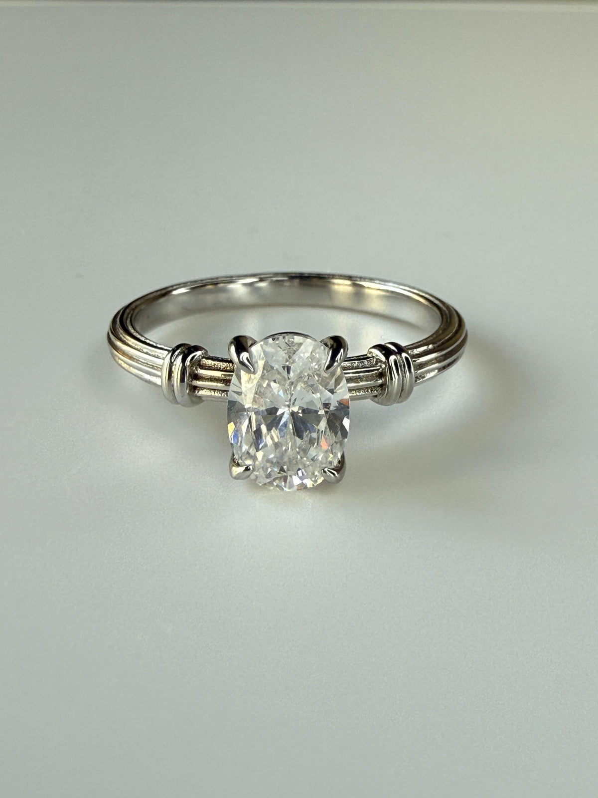 OVAL SOLITAIRE ENGAGEMENT RING